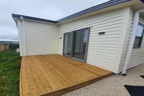 Photo of property in 40 Jane Maree Road, Kumeu, 0810