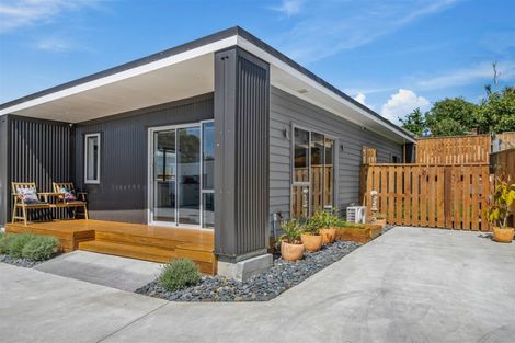 Photo of property in 17a Tuki Street, Titahi Bay, Porirua, 5022