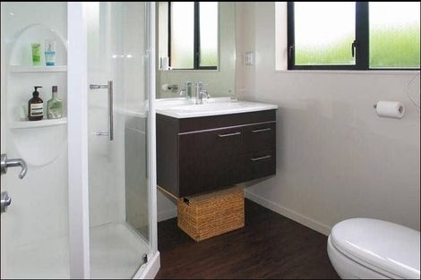 Photo of property in 12 Greenstone Place, Aotea, Porirua, 5024