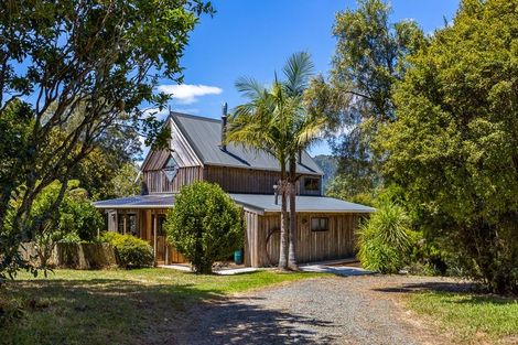 Photo of property in 997 Woodcocks Road, Kaipara Flats, Warkworth, 0981