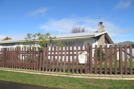 Photo of property in 51 Dundee Drive, Flaxmere, Hastings, 4120