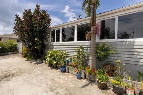 Photo of property in 24 Waimapu Street, Greerton, Tauranga, 3112