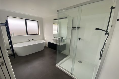 Photo of property in 11 Waimarie Way, Thames, 3500