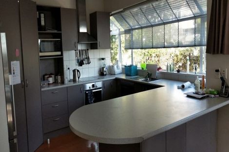 Photo of property in 48 Dyers Pass Road, Cashmere, Christchurch, 8022