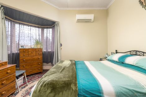 Photo of property in 13 Queens Terrace, Waimate, 7978