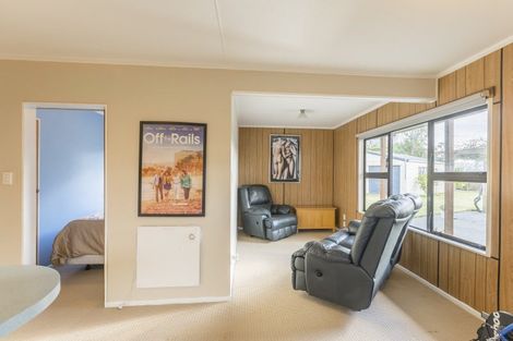 Photo of property in 10 Sunshine Avenue, Paraparaumu, 5032