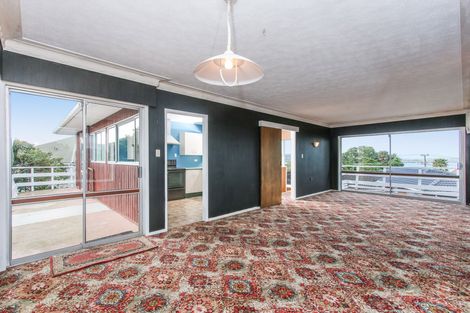 Photo of property in 49 Quadrant Road, Onehunga, Auckland, 1061