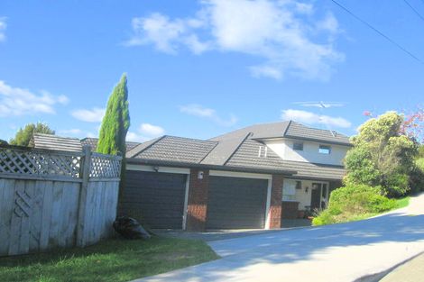 Photo of property in 1 Poto Road, Normandale, Lower Hutt, 5010