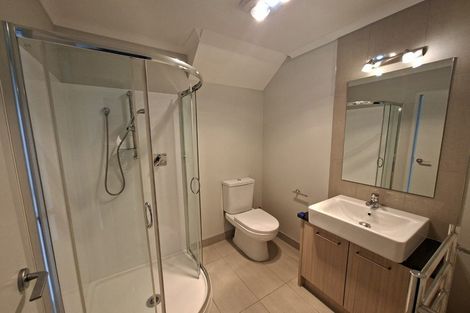 Photo of property in 5 Hirimate Place, Flat Bush, Auckland, 2019