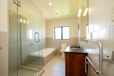 Photo of property in 38 Whiteways Drive, Dairy Flat, Albany, 0792