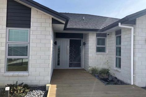 Photo of property in 11 Dulverton Rise, Flagstaff, Hamilton, 3210