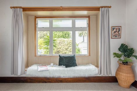 Photo of property in 163 Georges Drive, Napier South, Napier, 4110