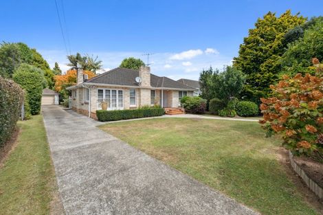 Photo of property in 21 Clevedon Road, Papakura, 2110
