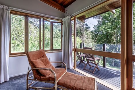 Photo of property in 164 Konini Road, Titirangi, Auckland, 0604