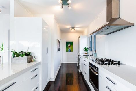 Photo of property in 17 Tainui Street, Torbay, Auckland, 0630