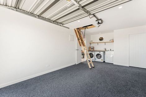 Photo of property in 1 Chrysler Street, Papamoa, 3118