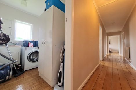 Photo of property in 1/47 Clevedon Road, Papakura, 2110