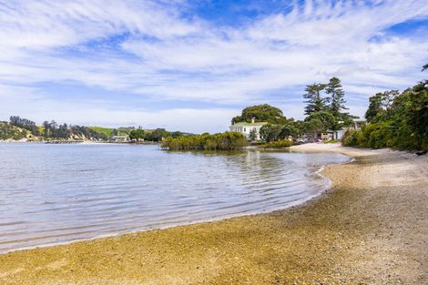 Photo of property in 16 Fisher Street, Pahi, Paparoa, 0571