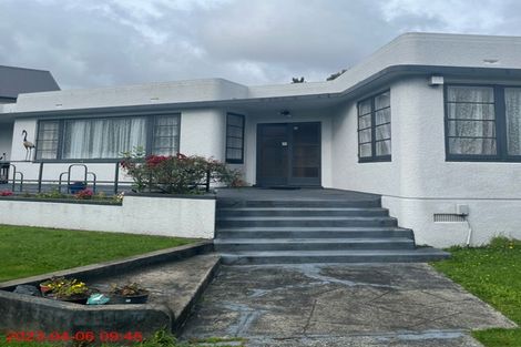 Photo of property in 22 Stokes Valley Road, Stokes Valley, Lower Hutt, 5019