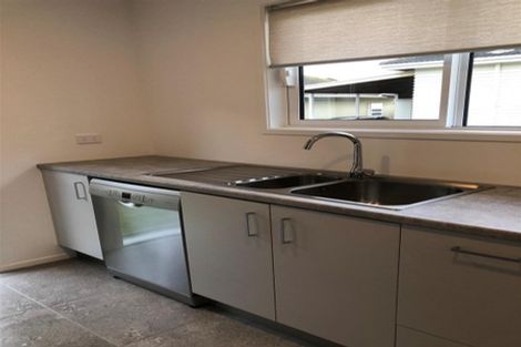 Photo of property in 8-10 Harris Road, Mount Wellington, Auckland, 1051