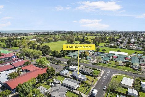 Photo of property in 4 Mcdivitt Street, Manurewa, Auckland, 2102