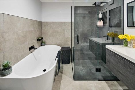 Photo of property in 73 Park Road, Belmont, Lower Hutt, 5010