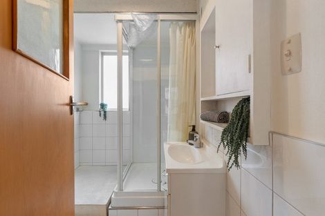 Photo of property in Adelphi Apartments, 183 The Terrace, Wellington Central, Wellington, 6011