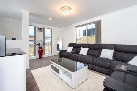 Photo of property in 17 Pimelea Street, Papamoa Beach, Papamoa, 3118