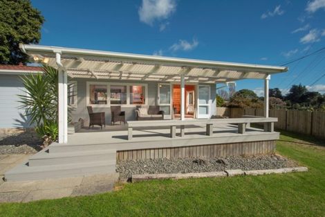 Photo of property in 202 Welcome Bay Road, Welcome Bay, Tauranga, 3112