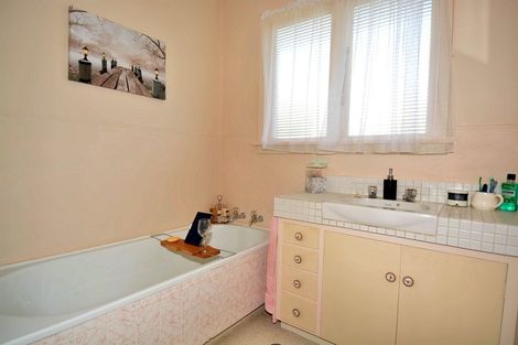 Photo of property in 2 Medway Street, Kingswell, Invercargill, 9812