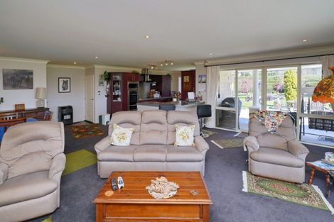 Photo of property in 1412 North Eyre Road, West Eyreton, Rangiora, 7475