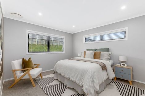 Photo of property in 11 Te Hoiere Street, Aotea, Porirua, 5024
