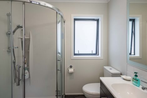 Photo of property in 76 Awatea Avenue, Paraparaumu, 5032