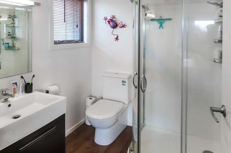 Photo of property in 29 Mcewen Crescent, Riverstone Terraces, Upper Hutt, 5018