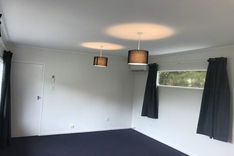 Photo of property in 5a Chella Way, Khandallah, Wellington, 6035