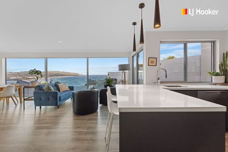 Photo of property in 63 Cliffs Road, Saint Clair, Dunedin, 9012