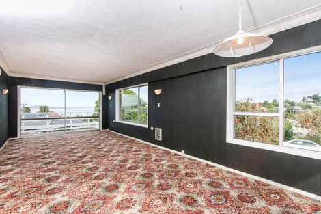 Photo of property in 49 Quadrant Road, Onehunga, Auckland, 1061