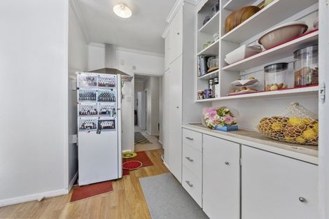 Photo of property in 13 Heretaunga Square, Silverstream, Upper Hutt, 5019