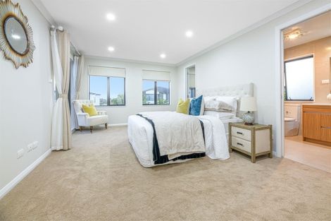 Photo of property in 3 Copper Lane, Long Bay, Auckland, 0630