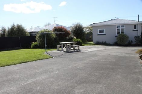 Photo of property in 39 Mary Street, Winton, 9720