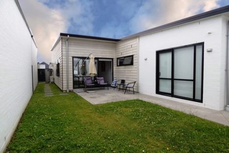 Photo of property in 8 Grey Warbler Road, Hobsonville, Auckland, 0616