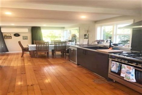 Photo of property in 94 Woodland Road, Johnsonville, Wellington, 6037