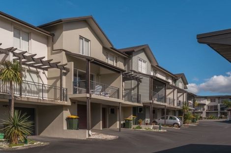 Photo of property in 56 Haven Drive, East Tamaki, Auckland, 2013