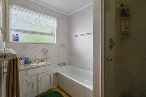 Photo of property in 33 Somerset Crescent, Highbury, Palmerston North, 4412