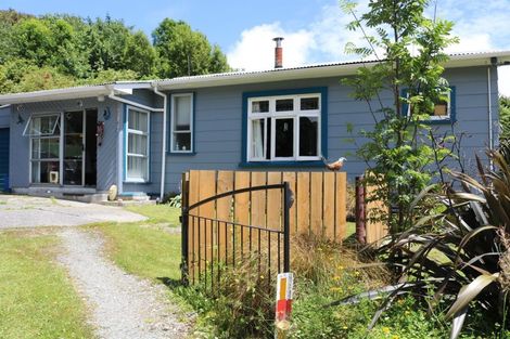 Photo of property in 9 Ross Street, Dunollie, Runanga, 7803