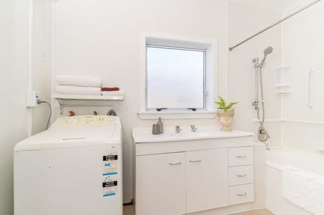 Photo of property in 96 Prince Albert Road, Saint Kilda, Dunedin, 9012