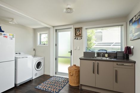 Photo of property in 14 Beach Road, Waikawa, Picton, 7220