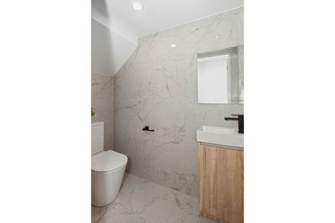 Photo of property in 313c Bucklands Beach Road, Bucklands Beach, Auckland, 2012