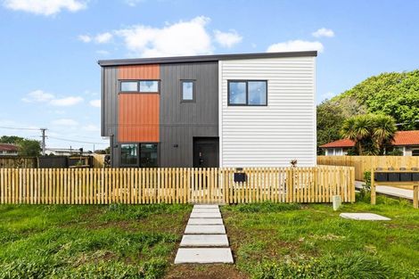 Photo of property in 12d Smiths Avenue, Papakura, 2110