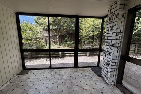 Photo of property in 2/35 Palliser Lane, Browns Bay, Auckland, 0630